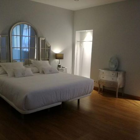 Los Amigos Vip Rooms Madrid Bagian luar foto