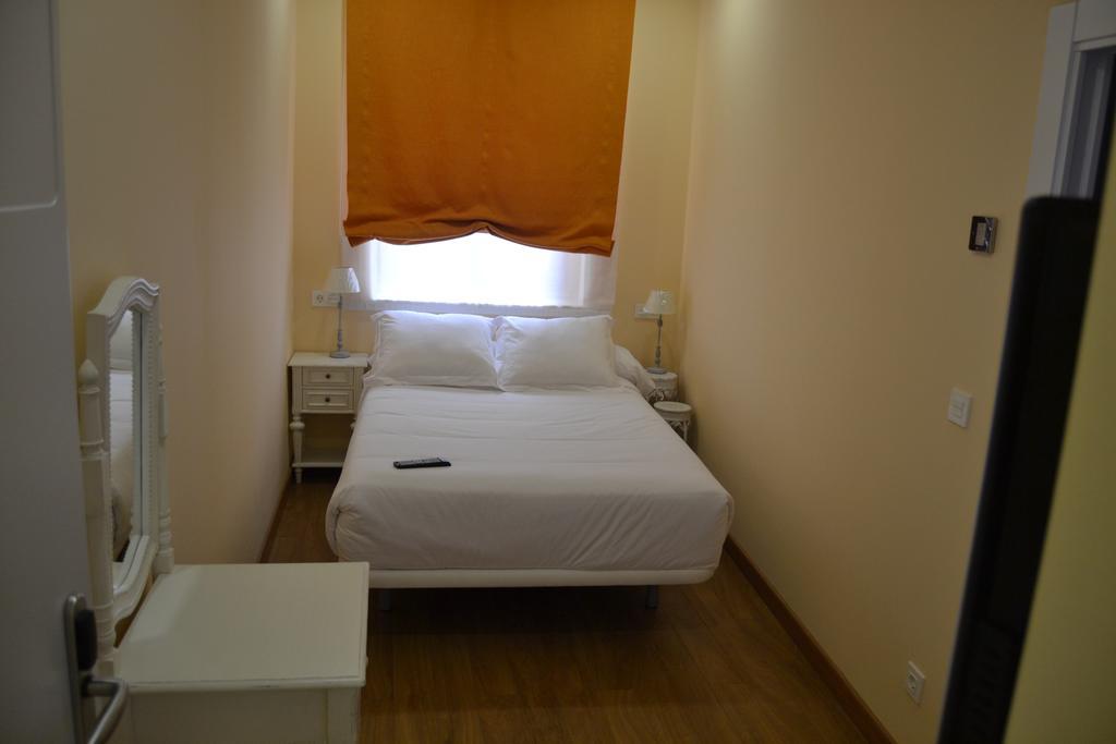 Los Amigos Vip Rooms Madrid Bagian luar foto