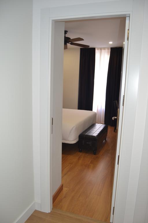 Los Amigos Vip Rooms Madrid Bagian luar foto