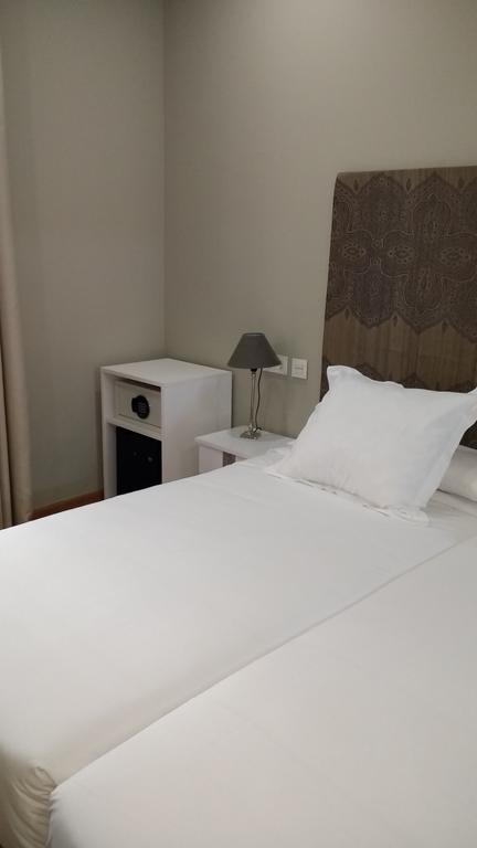 Los Amigos Vip Rooms Madrid Bagian luar foto
