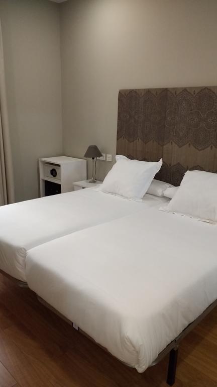 Los Amigos Vip Rooms Madrid Bagian luar foto